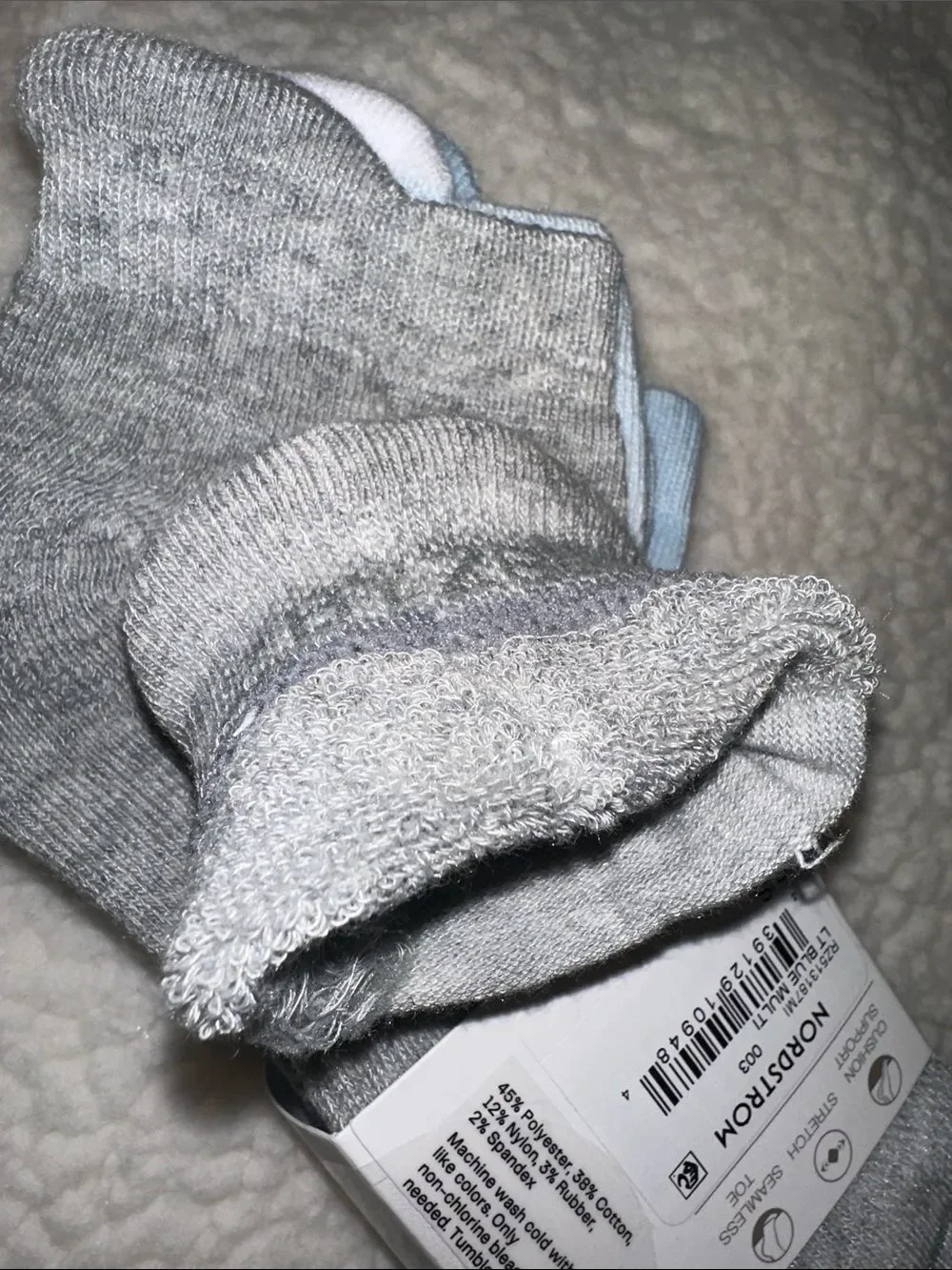 Zella OS Shades of Blue Ankle Tab Sport Cotton Blend 3 pack Socks